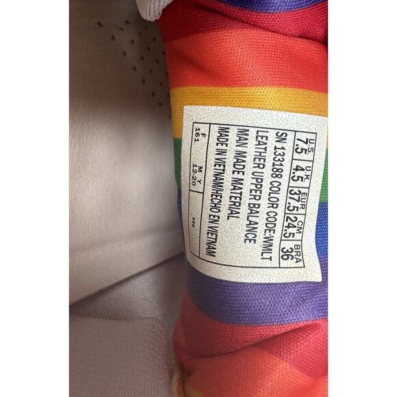 Mark Nason Sneakers Womens 7.5 White Shoes Rainbow Trim Pride Colorful Unworn - Picture 8 of 9